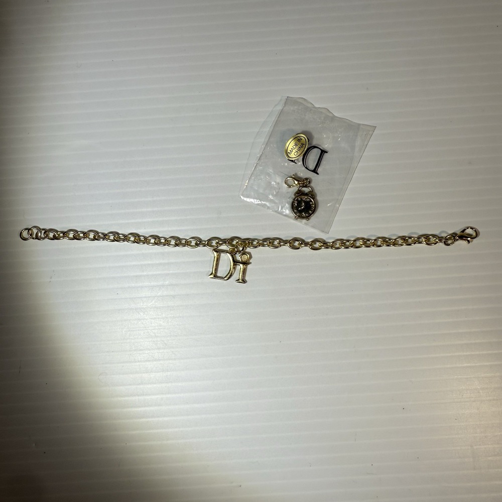 Diamonds International (Di) Cruise Jewelry Charm Bracelet & Clock Charm Gold New